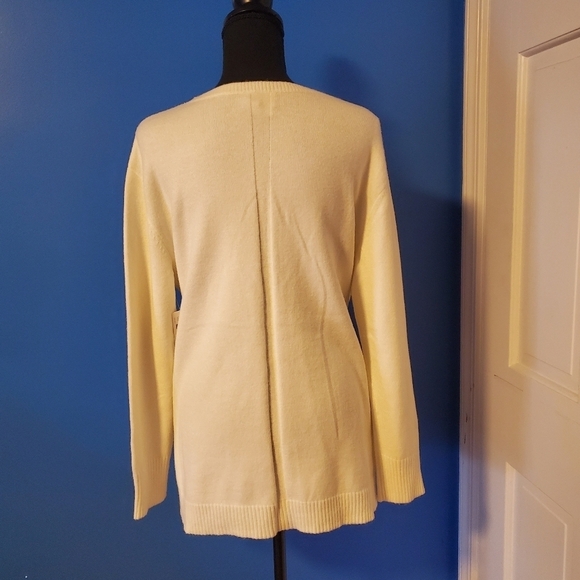 NWT Anthropologie Off White Oversized Vneck Sweater Size Small, Soft & Comfy - Picture 3 of 10